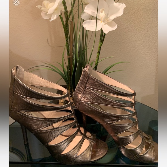 Michael Michael Kors Mavis Heel - Picture 8 of 16